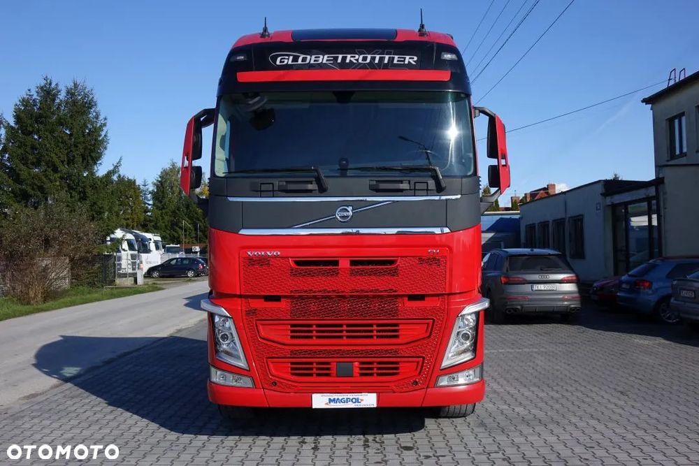 Volvo FH 500 GLOBETROTTER XL / STANDARD/ AUTOMAT / EURO 6 / KLIMATYZACJA POSTOJOWA/ 2 ZBIORNIKI PALIWA - 4