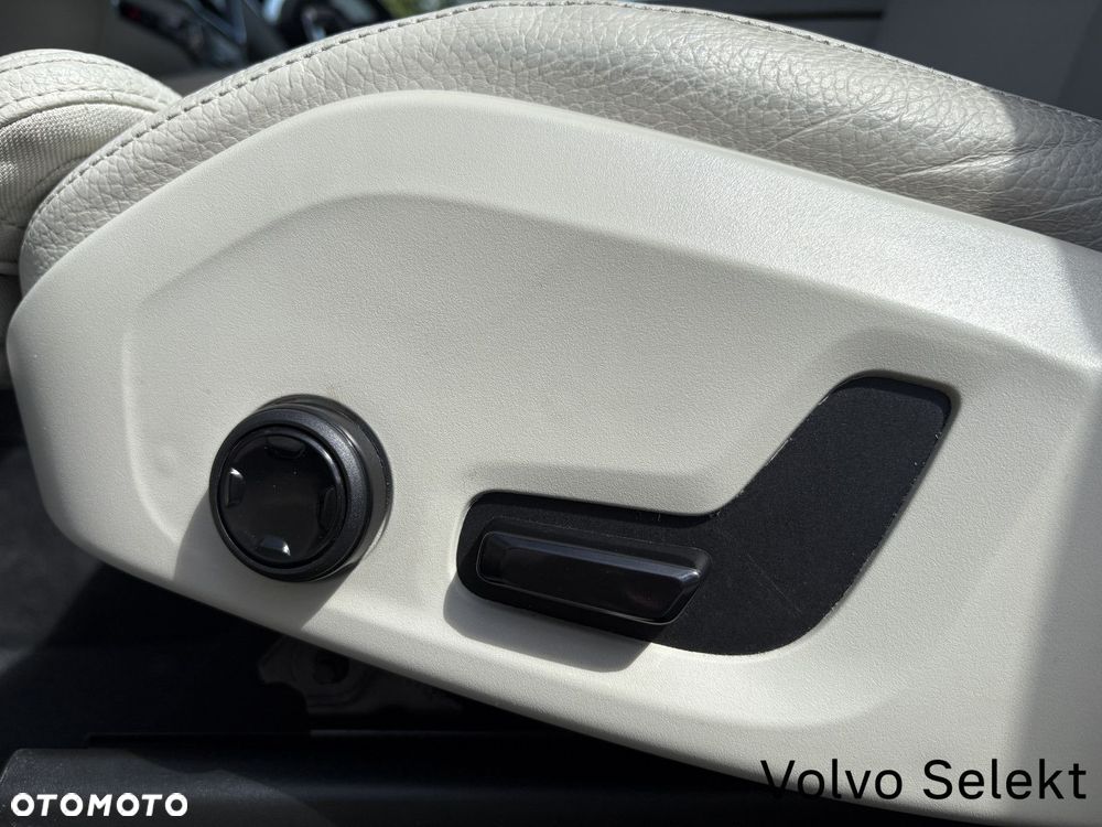 Volvo XC 60 - 11