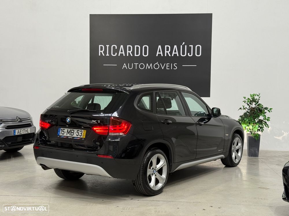 BMW X1 18 d sDrive Line Sport - 4