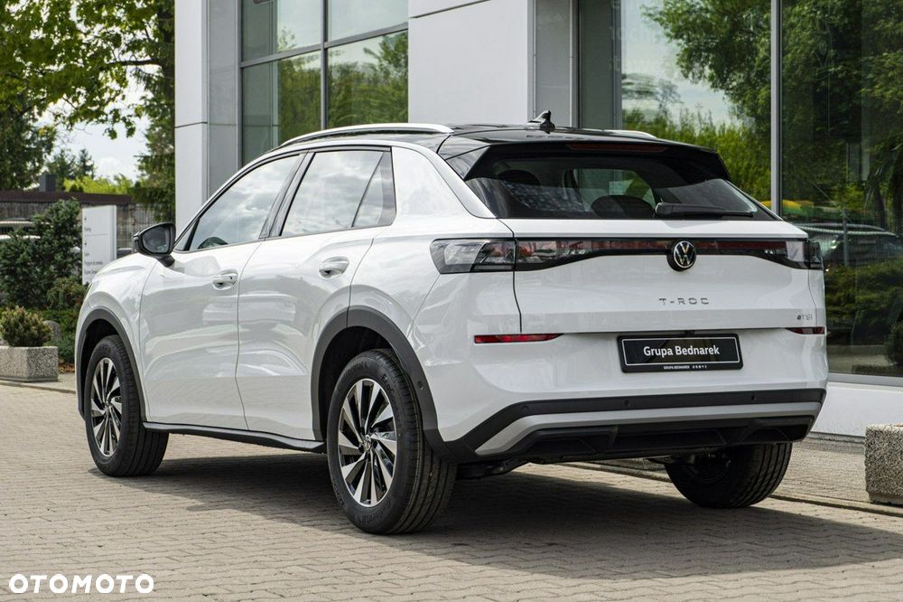 Volkswagen T-Roc - 8