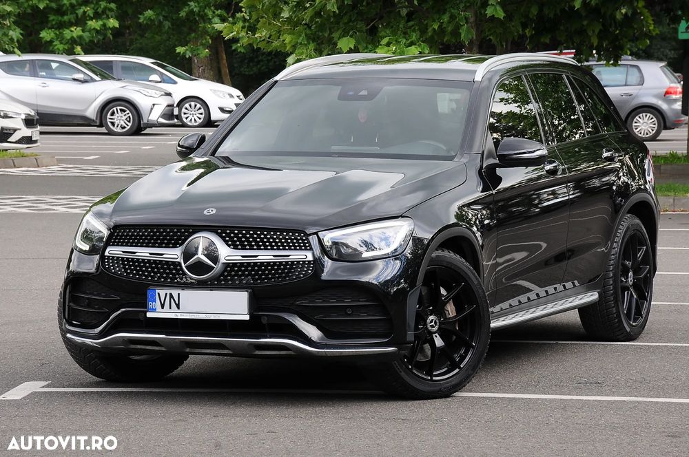 Mercedes-Benz GLC 220 d 4MATIC 9G-TRONIC AMG Line Plus - 13