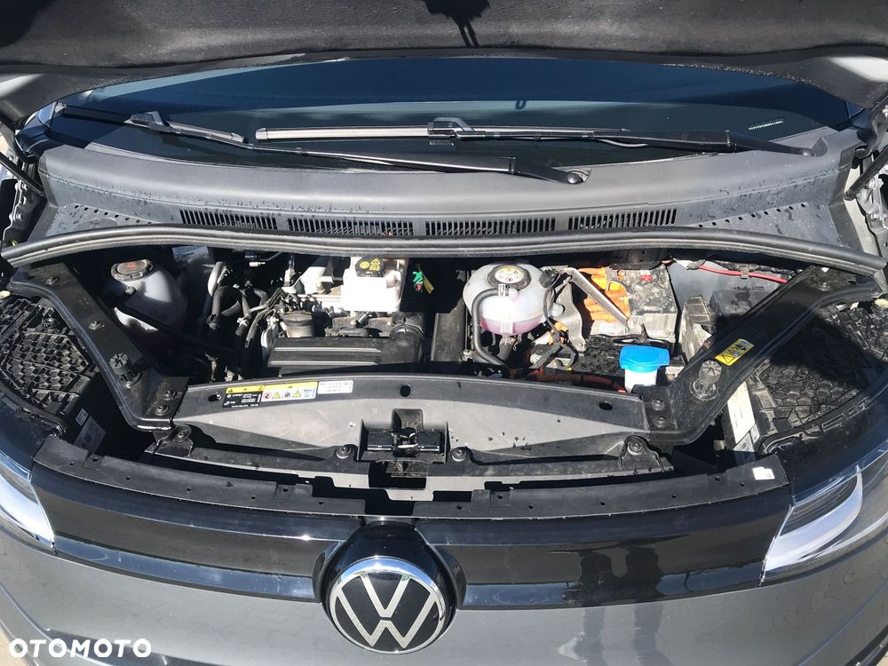 Volkswagen Multivan - 8