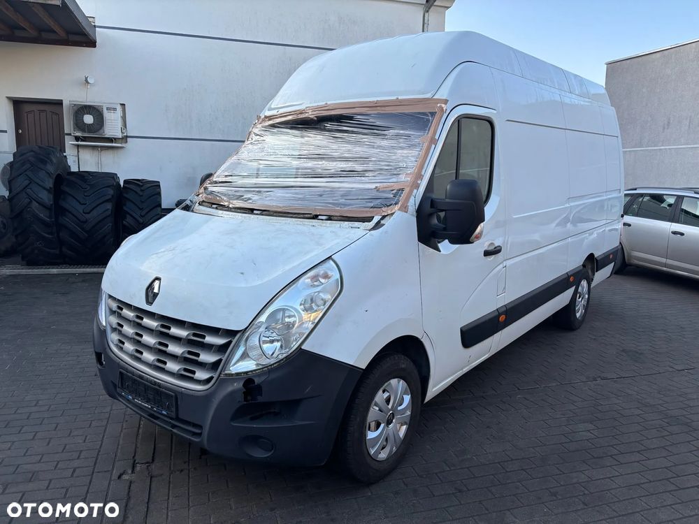 Renault Master - 24