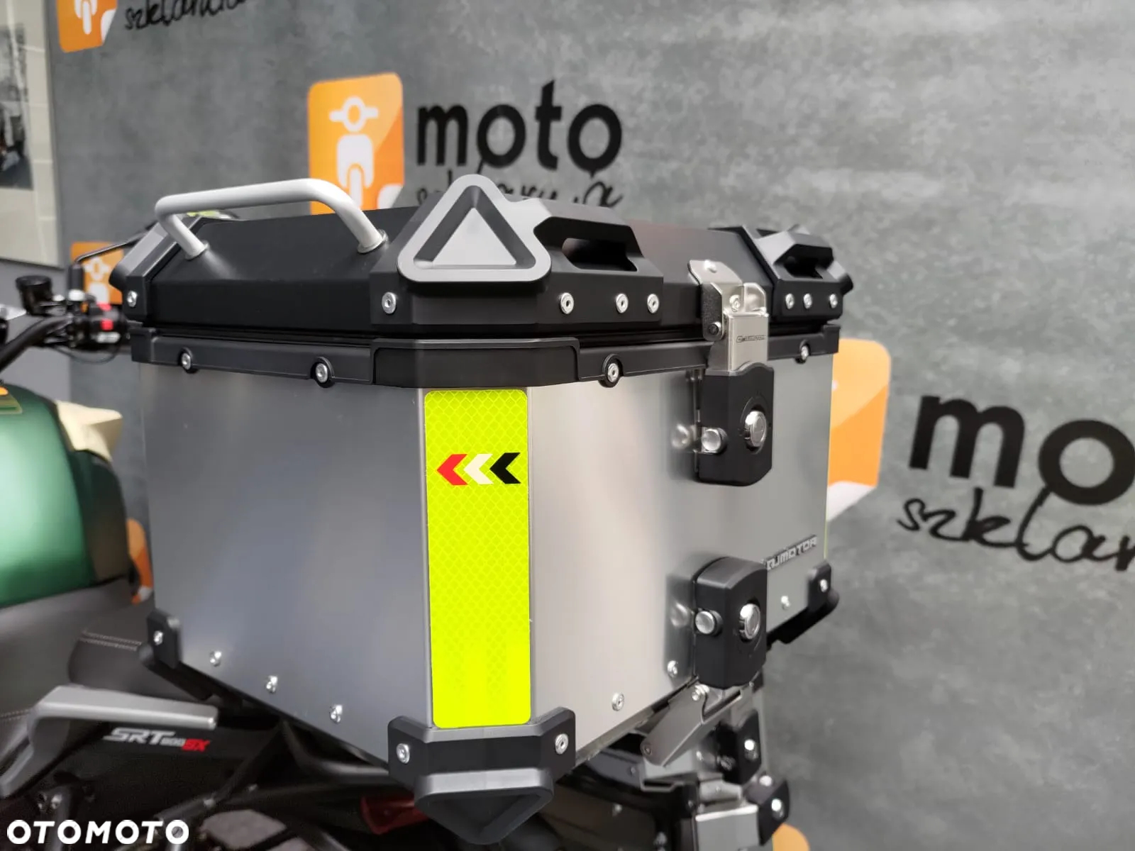 QJMOTOR SRT 800SX - 10