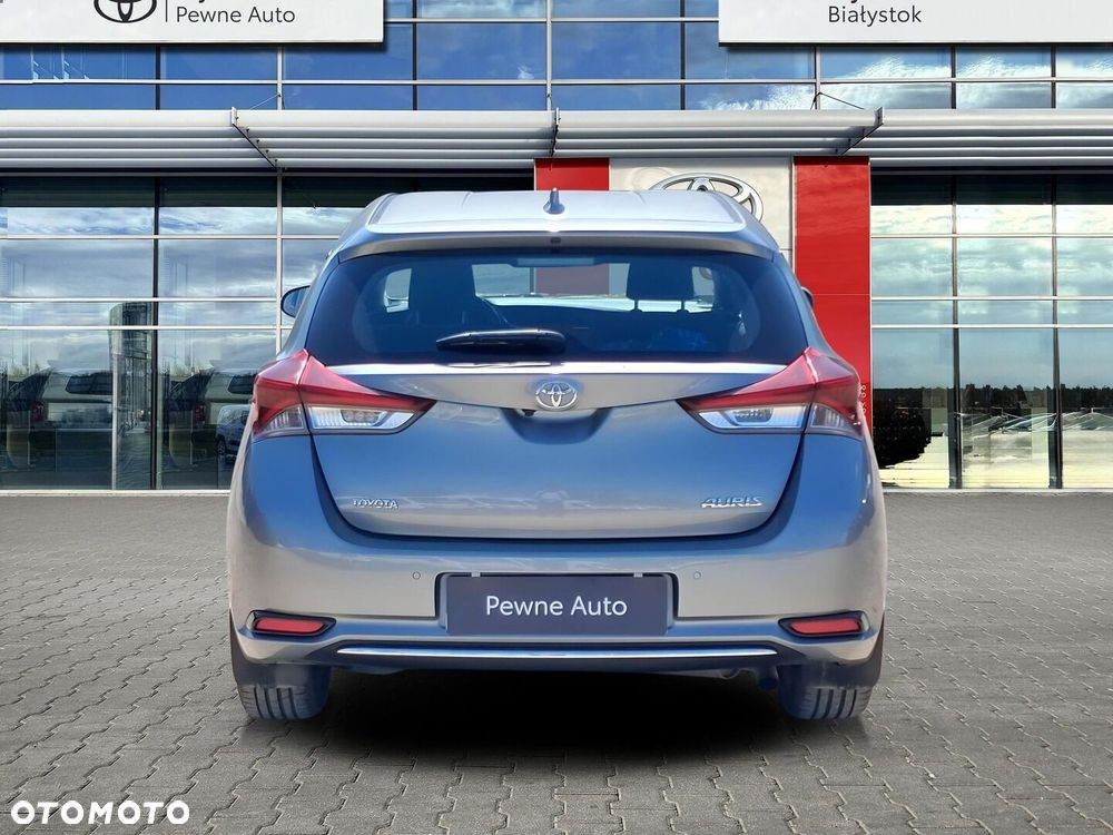 Toyota Auris 1.6 Comfort - 4
