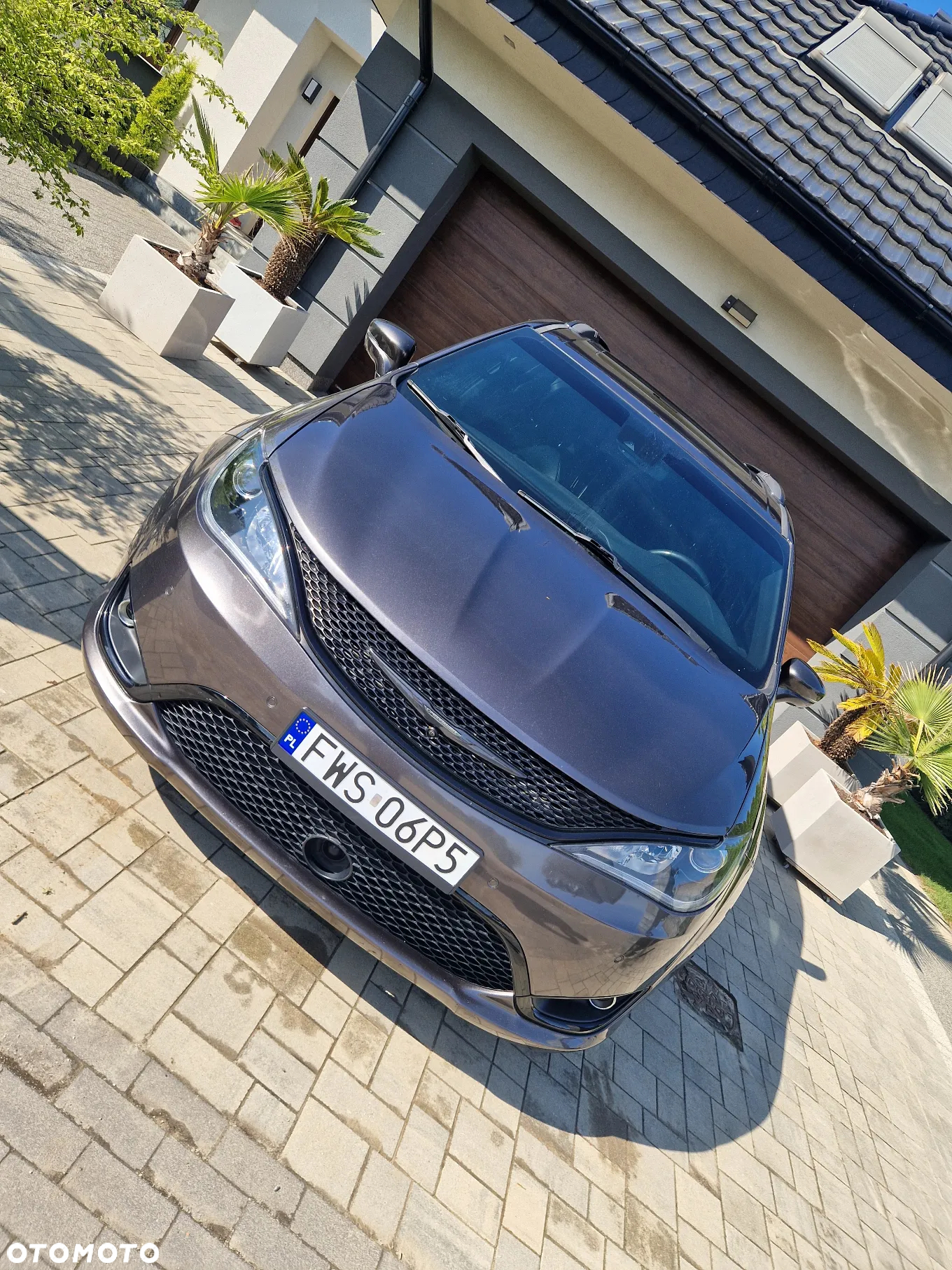 Chrysler Pacifica - 23