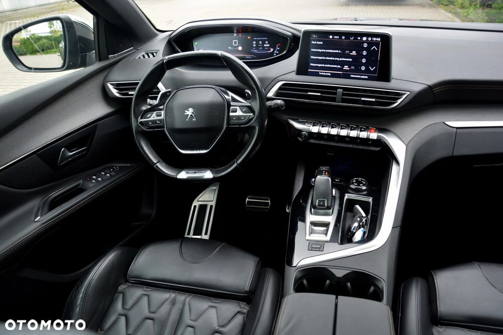Peugeot 5008 BlueHDi 180 EAT8 GT - 32