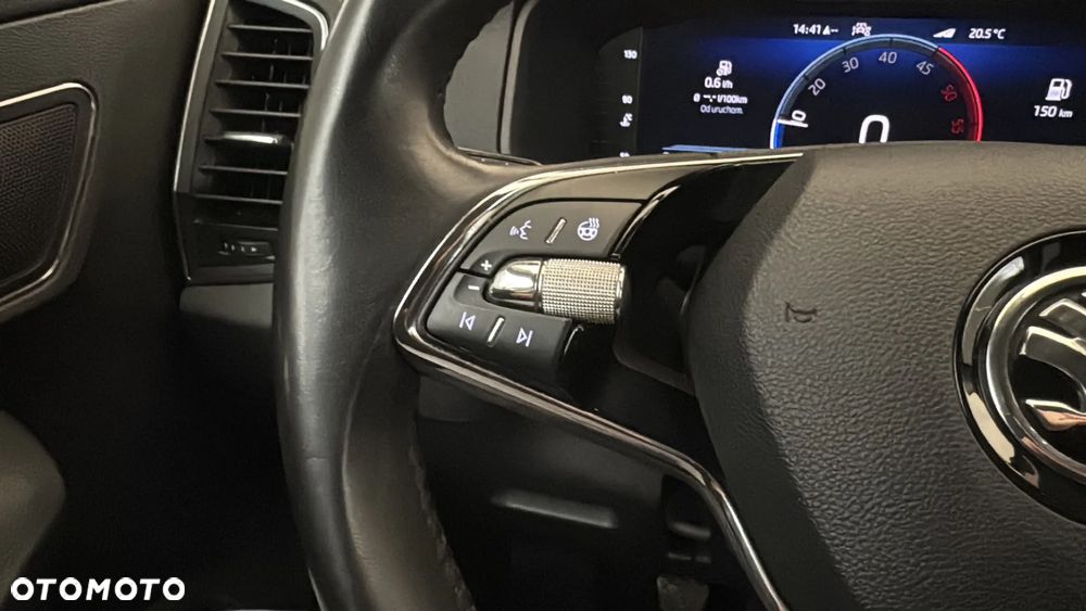 Skoda Karoq 2.0 TDI SCR 4x2 Style - 28
