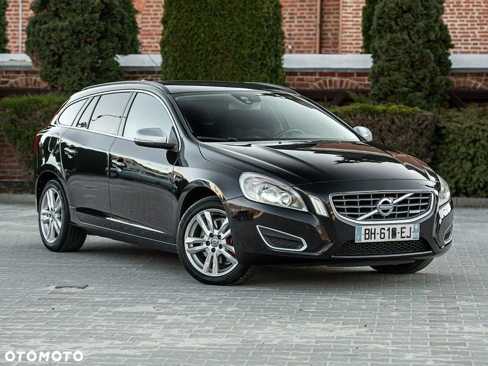 Volvo V60 D4 R-Design Momentum - 19