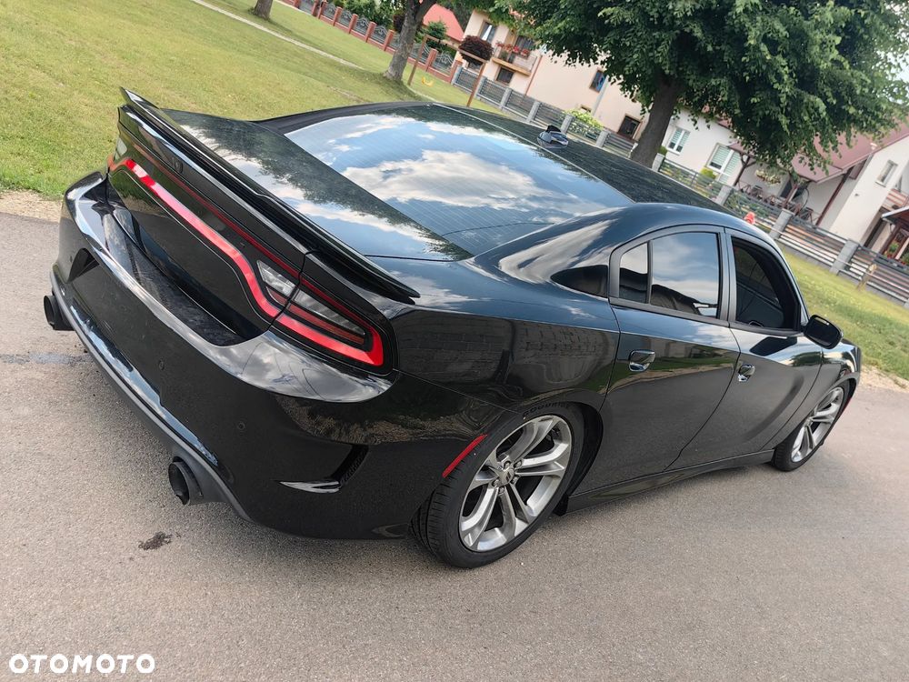Dodge Charger 5.7 R/T - 10