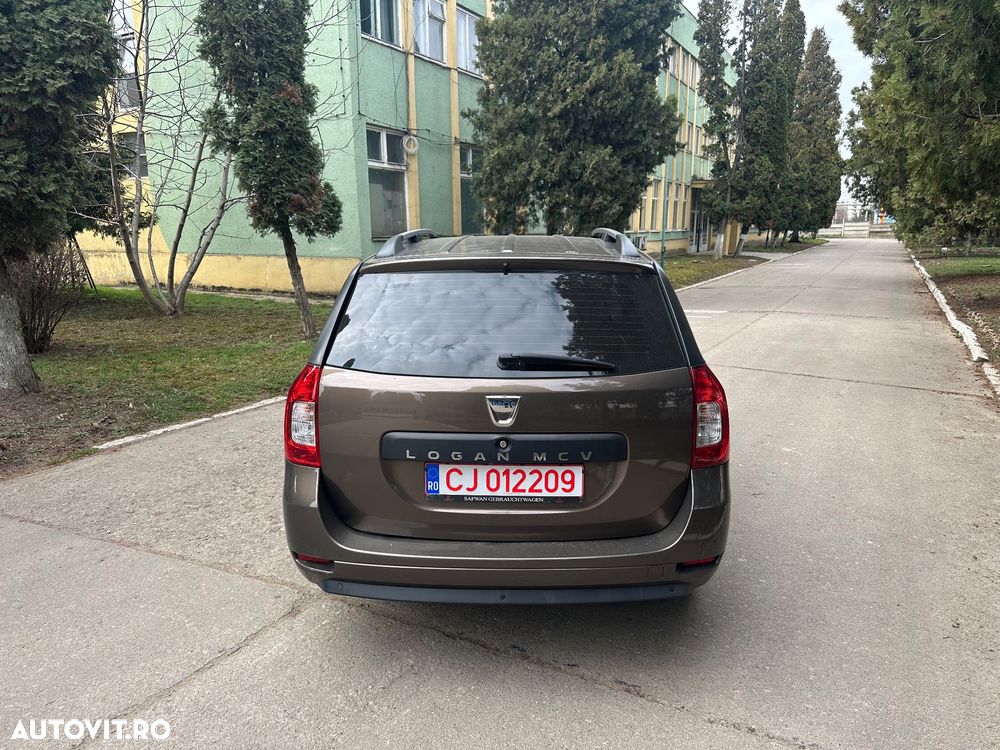 Dacia Logan 0.9 TCe Laureate - 4