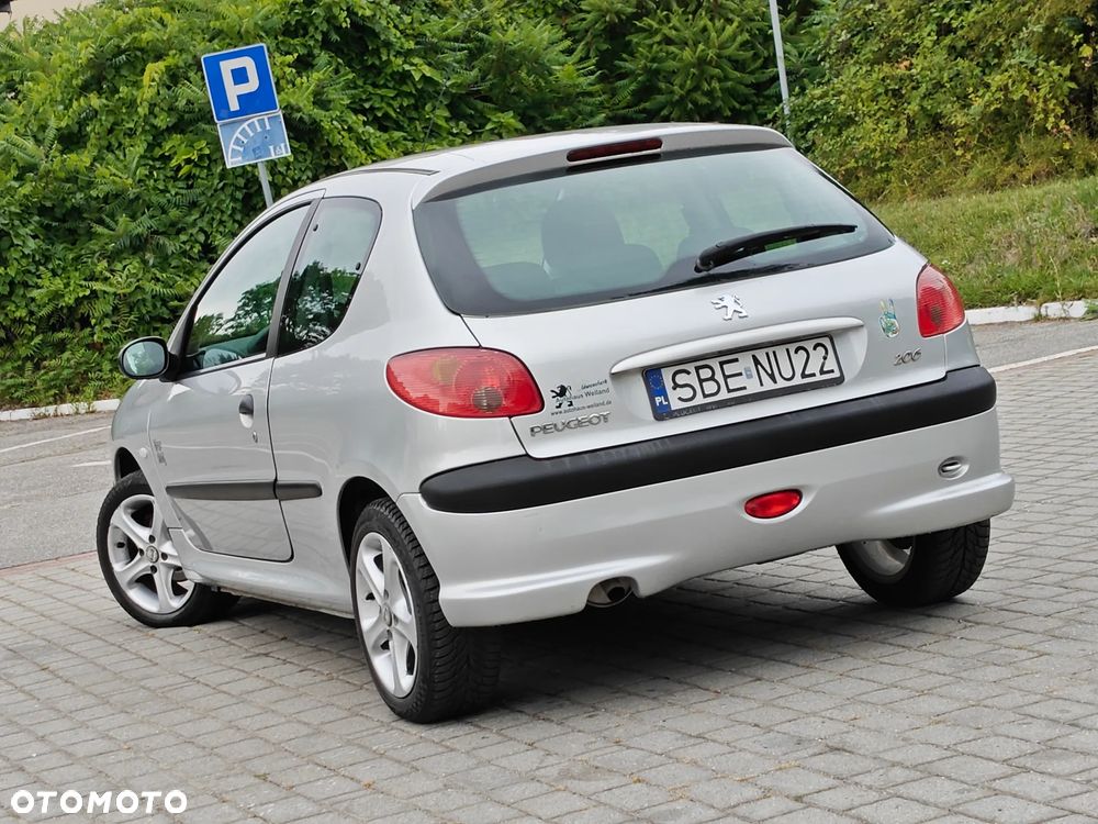 Peugeot 206 1.1 XR Presence - 2