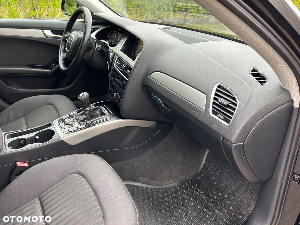 Audi A4 Avant 2.0 TDI - 14