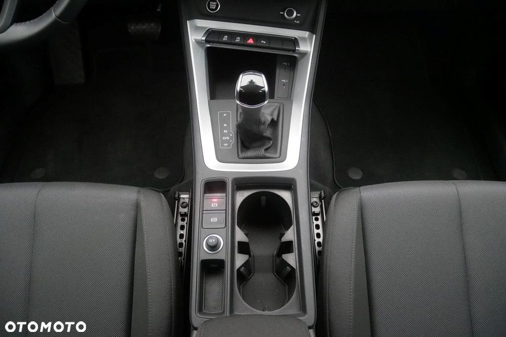 Audi Q3 2.0 TDI S tronic - 11
