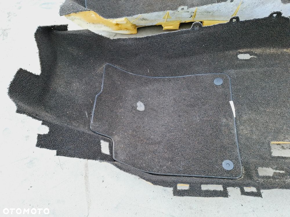Dywan Wykładzina Dywaniki Podłoga Brąz Brązowy Audi A6 C6 Allroad 4F1863021 - 3