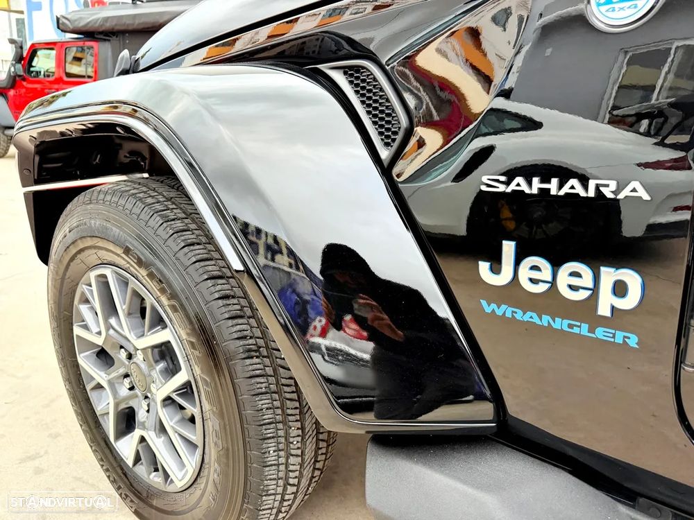 Jeep Wrangler Unlimited - 56