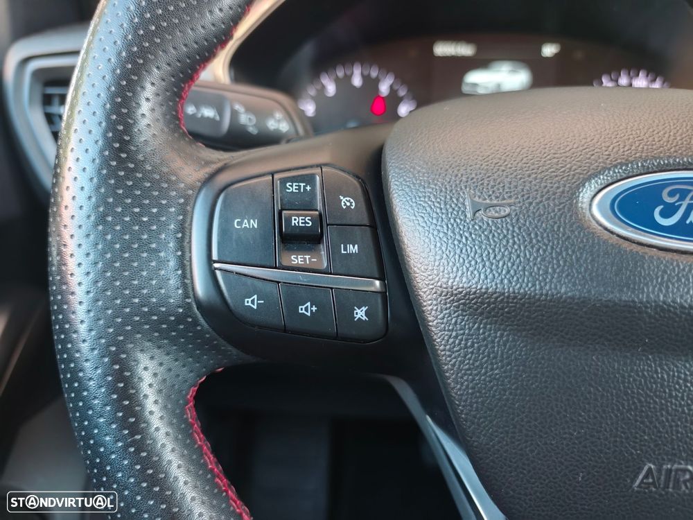 Ford Focus SW 1.0 EcoBoost MHEV ST-Line Aut. - 31