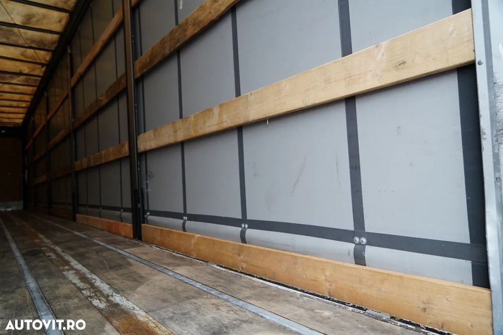 Fruehauf / CORTINĂ / STANDARD / ELEVATOR DHOLLANDIA 2.000 kg / PODEA PUTERNICĂ - 18