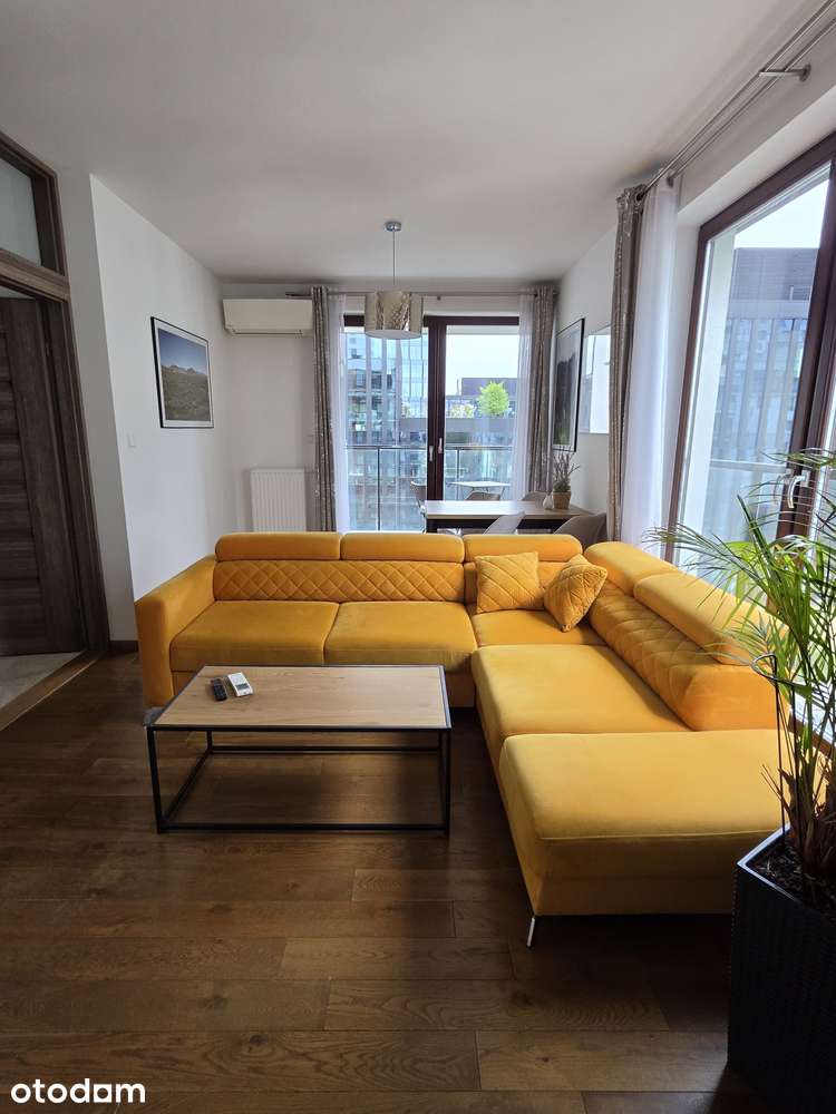 Wola, R. Daszyńskiego, 72m2, 3 pokoje, AC, parking - bezpośrednio