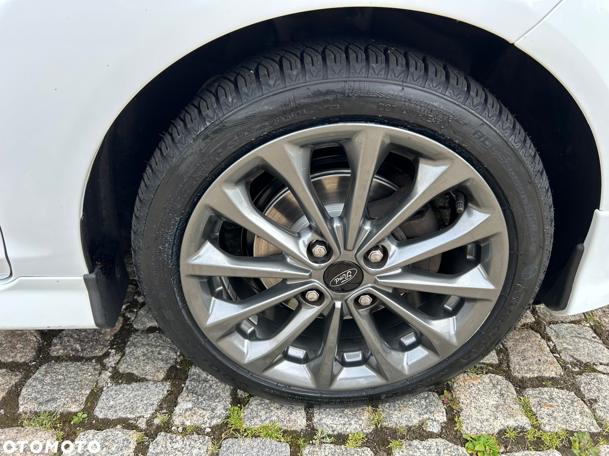 Ford Fiesta 1.0 EcoBoost Start-Stop ST-LINE - 34