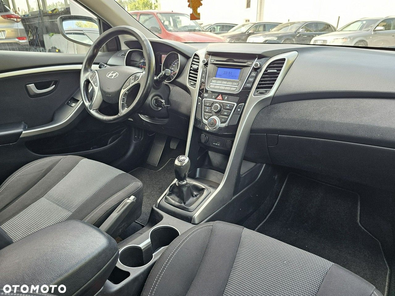 Hyundai i30 1.6 CRDi BlueDrive Comfort - 27