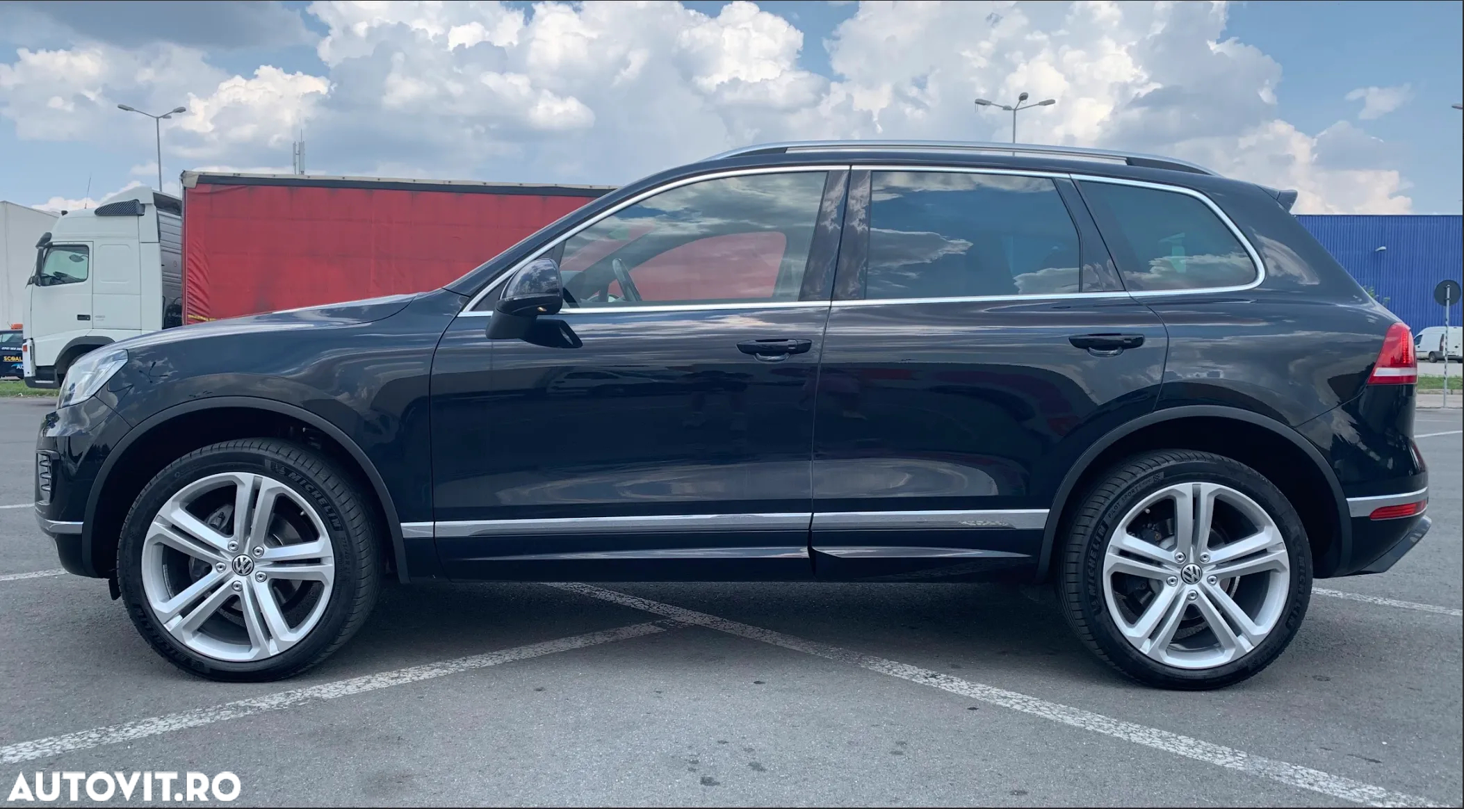 Volkswagen Touareg V6 TDI BMT Supreme Plus - 3