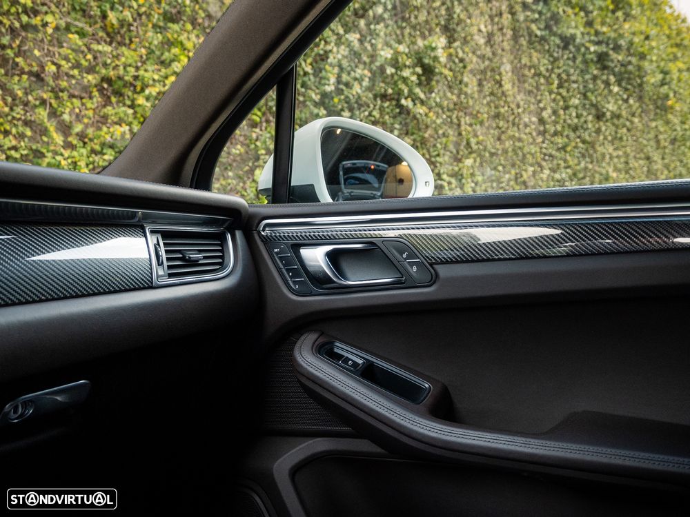 Porsche Macan GTS - 36