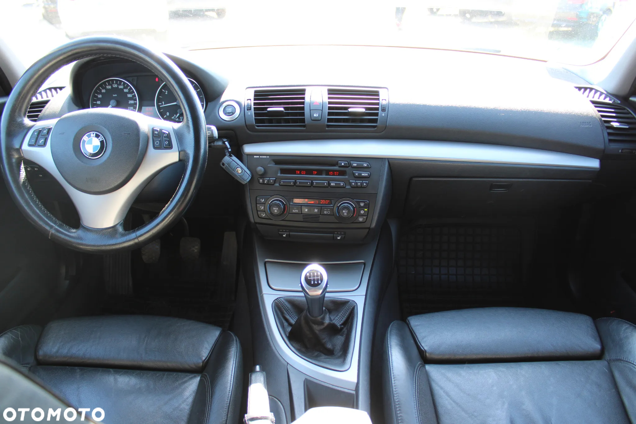 BMW Seria 1 120i - 7
