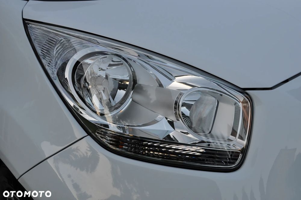 Kia Venga 1.4 S - 23