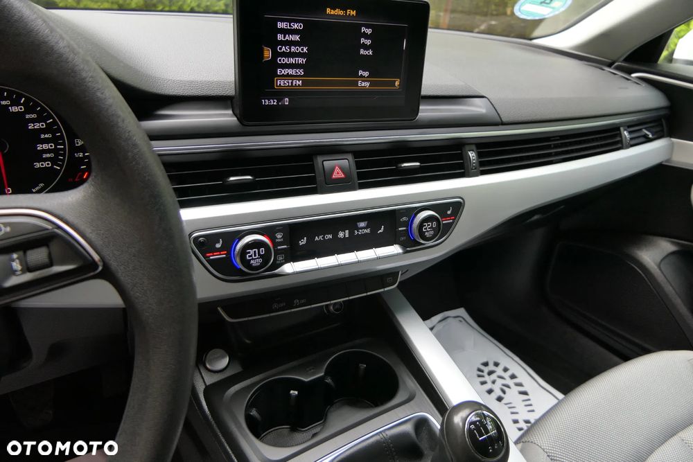 Audi A4 Avant 2.0 TDI - 21