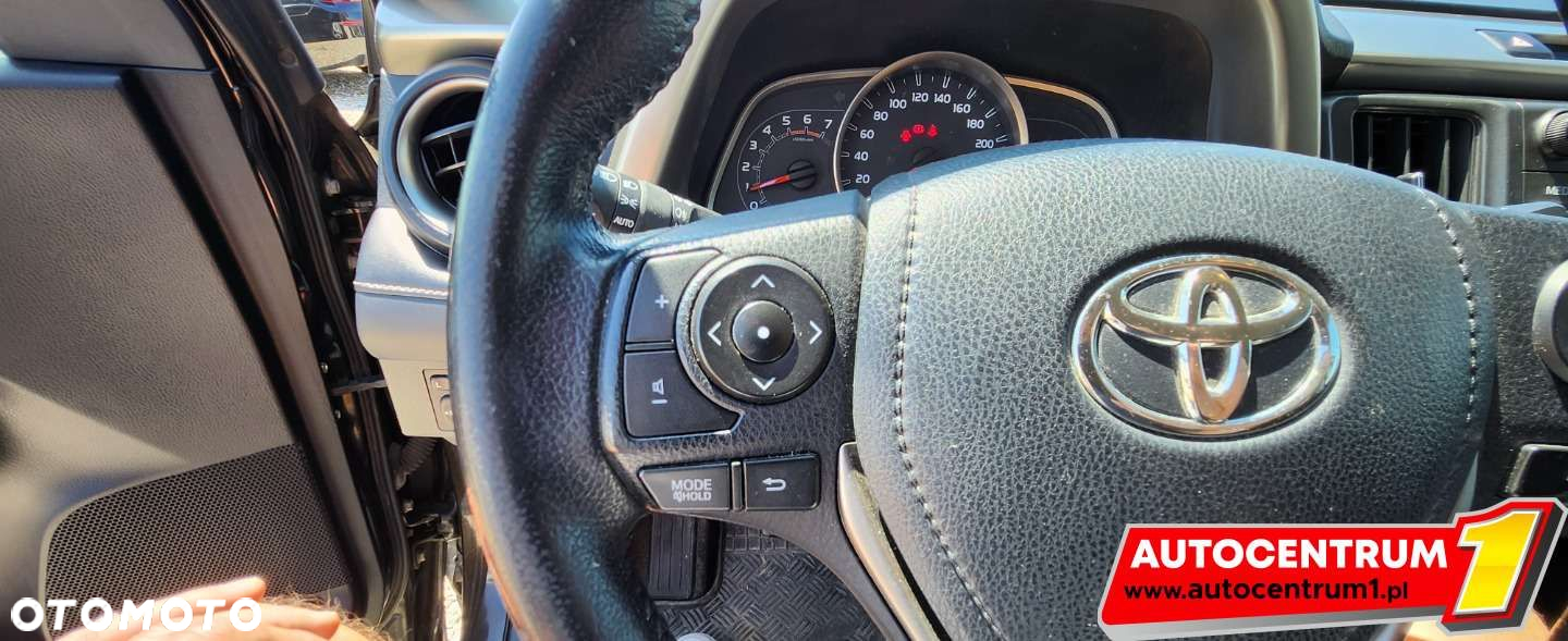 Toyota RAV4 - 24