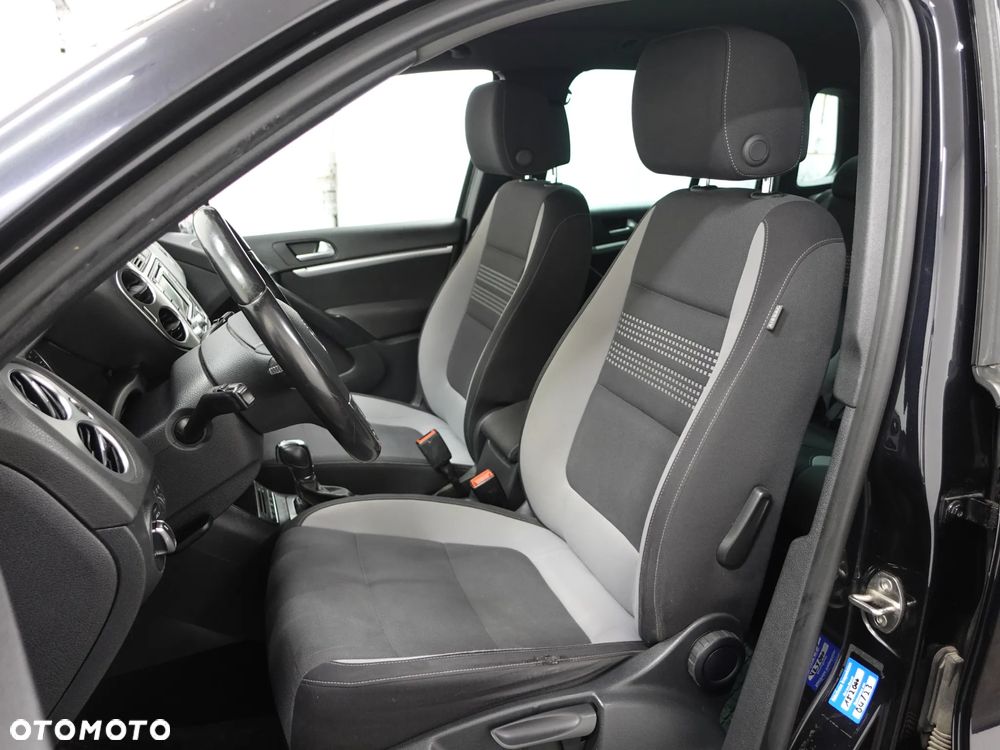 Volkswagen Tiguan 2.0 TDI DPF 4Motion BlueMotion Technology DSG Life - 20