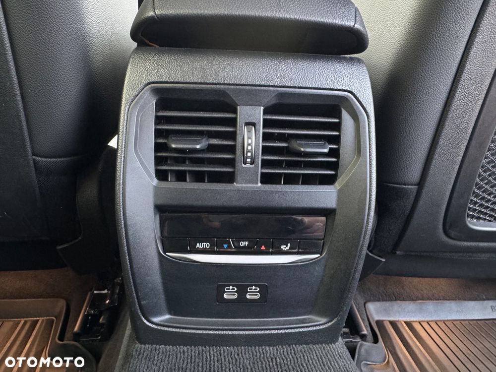 BMW Seria 3 - 12