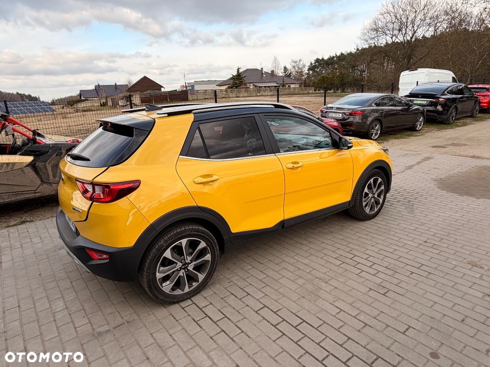 Kia Stonic 1.0 T-GDI OPF Mild Hybrid DCT7 GT Line - 11