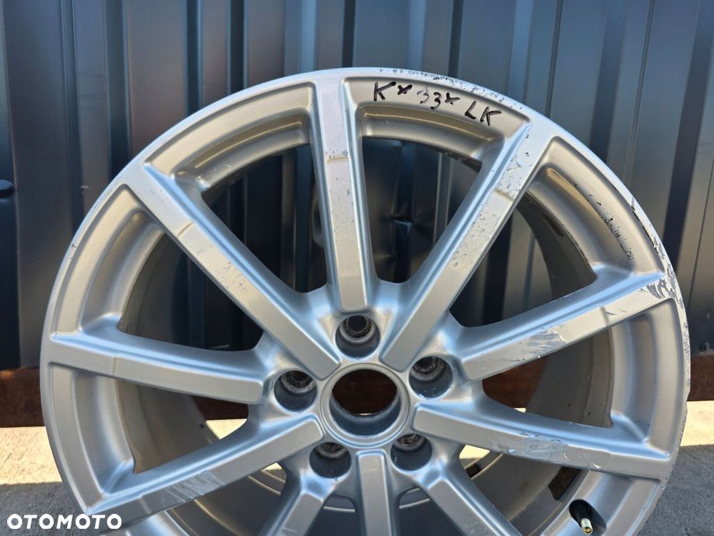 FELGA ALUMINIOWA AUDI A3 S3 8V VW SEAT 7.5J R18 ET51 8V0601025AL/AM K*33* - 5