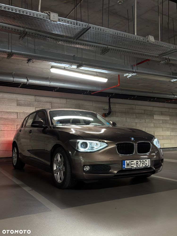 BMW Seria 1 - 22