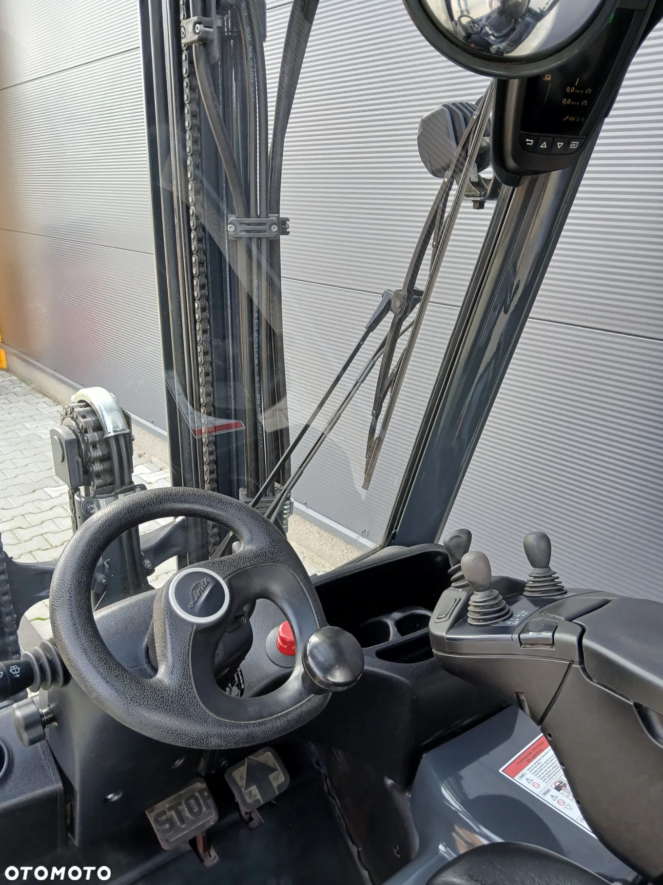 Linde E14-02 - 7