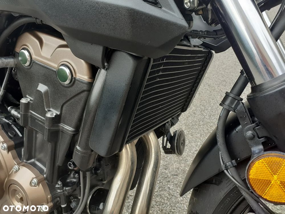 Honda CB - 5