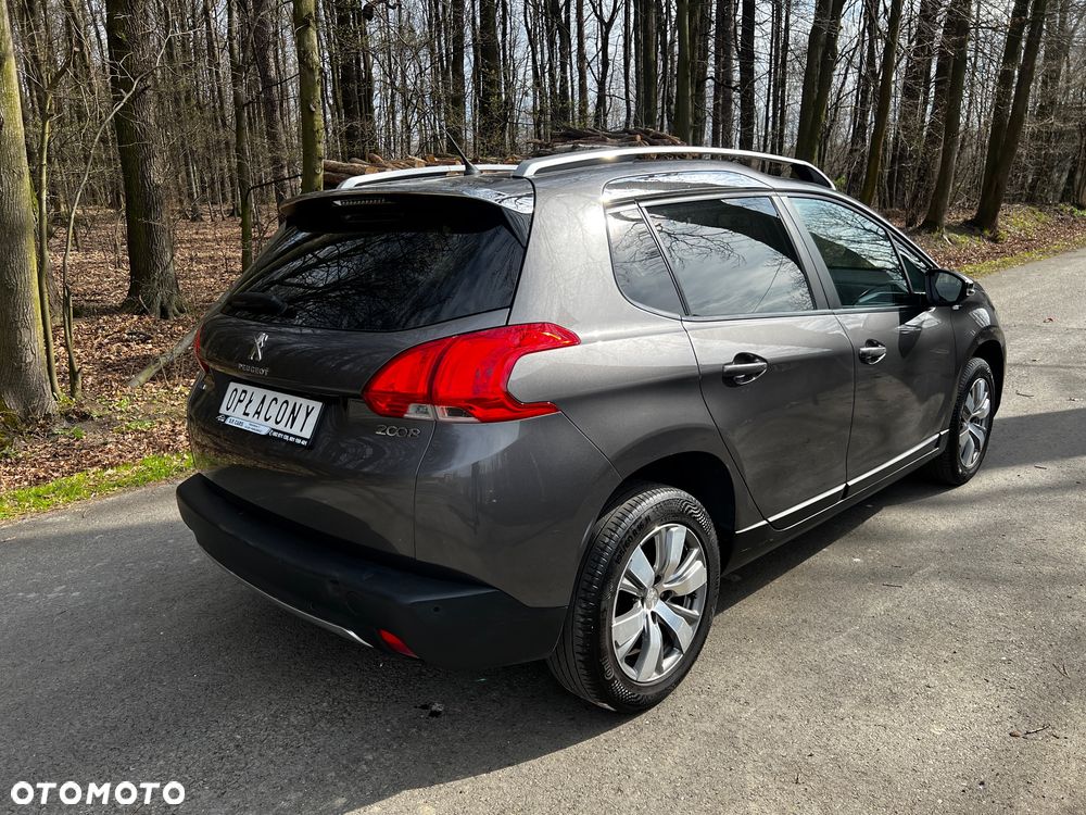 Peugeot 2008 1.2 VTi Allure - 4