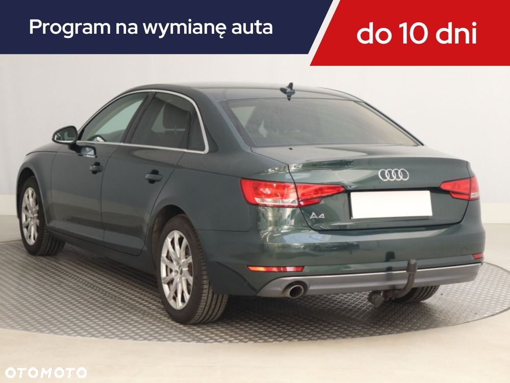 Audi A4 Limousine - 6