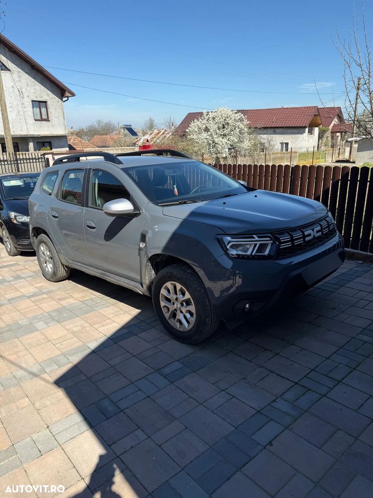 Dacia Duster TCe 150 EDC Expression - 4