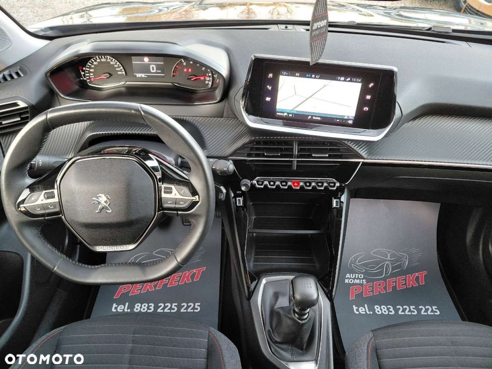 Peugeot 2008 - 18