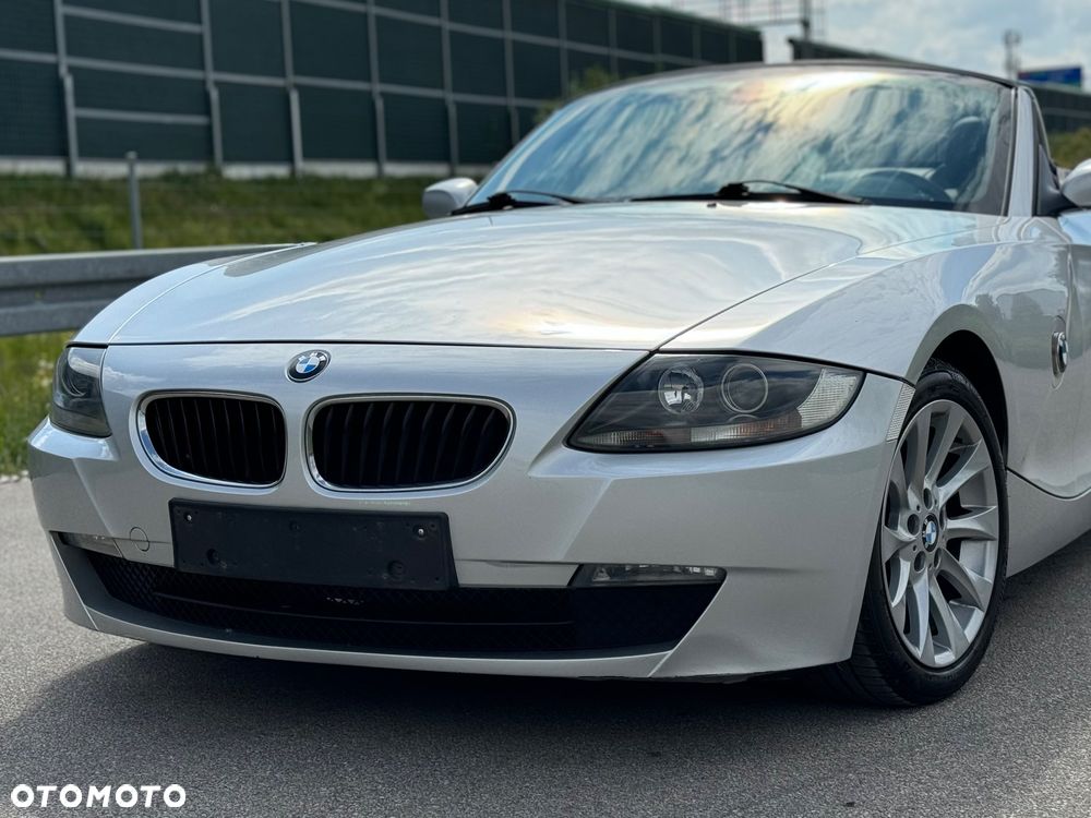 BMW Z4 2.5si - 14