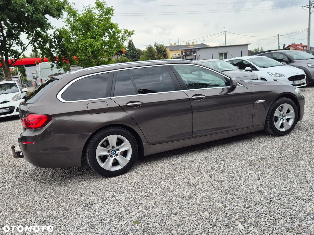 BMW Seria 5 520d - 14