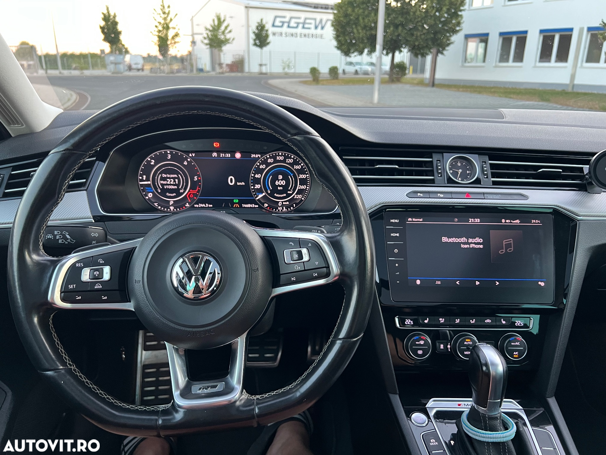 Volkswagen Passat Variant 2.0 TDI DSG 4Motion Highline - 13