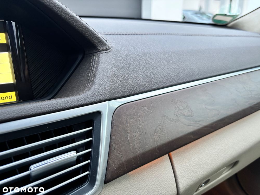 Mercedes-Benz Klasa E 350 BlueTec Avantgarde - 17