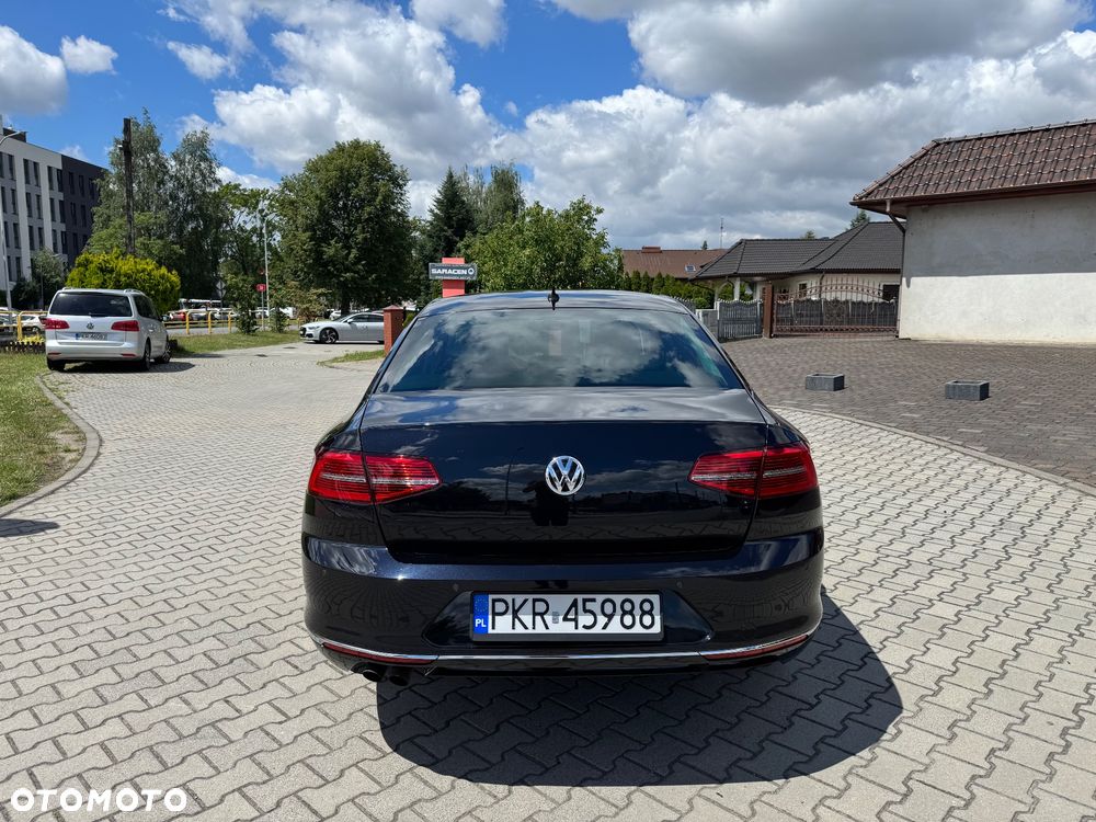 Volkswagen Passat - 6