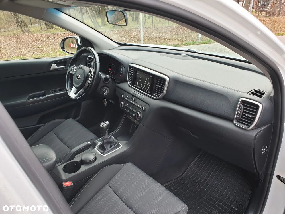 Kia Sportage 1.6 GDI Business Line 2WD - 31