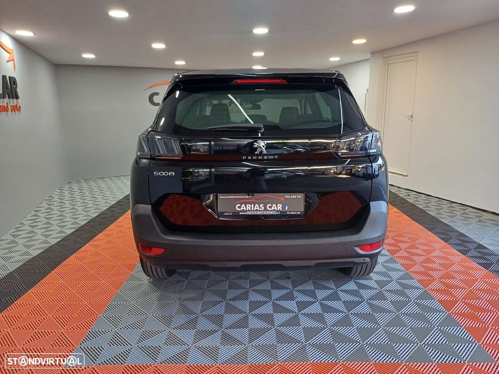 Peugeot 5008 1.5 BlueHDi Allure Pack EAT8 — photo 4