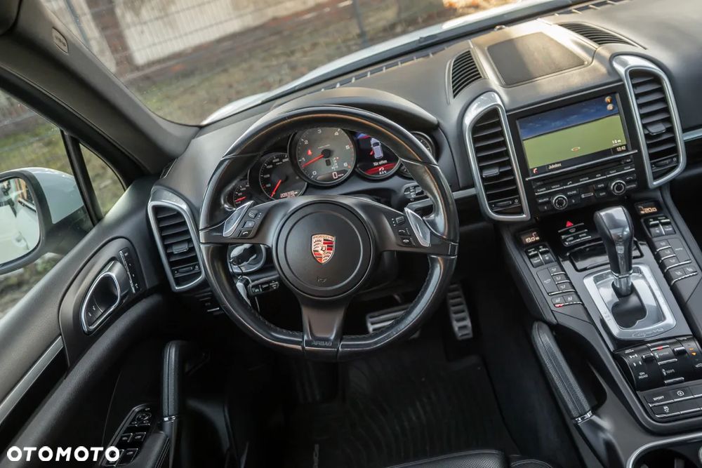 Porsche Cayenne S Diesel - 36